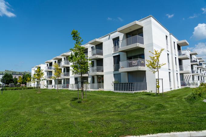 Iz sklada EU za okrevanje in odpornost gre denar tudi za gradnjo dostopnih stanovanj, kot je soseska Pod Pekrsko gorco v Mariboru | Foto: Borut Cvetko za Stanovanjski sklad RS